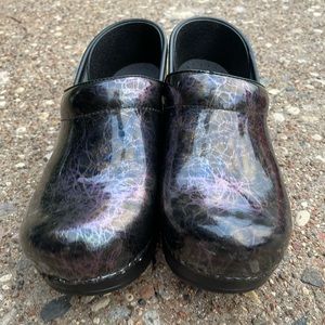 Dansko Professional Lightning Patent
 Shoes